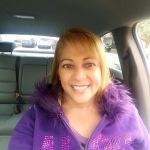 Meet your Posher, Janet